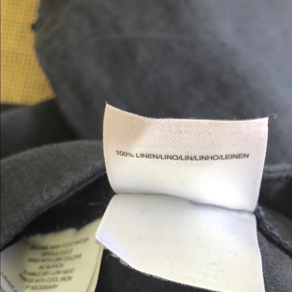 Jones New York Signature 100% Linen Roll-Tab Shorts- navy color- women’s size 8 - Picture 5 of 6